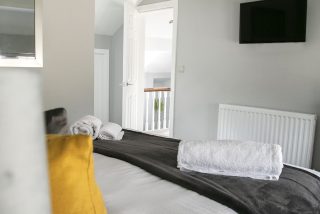 Siegfrieds Retreat Deluxe 2 Bedroom Apt - image 11