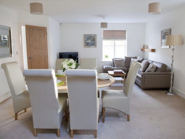 York Place Mews – superior deluxe 3 bedroom house