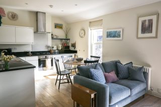 The Green House – deluxe 2 bedroom upper floor apartments – photo 3