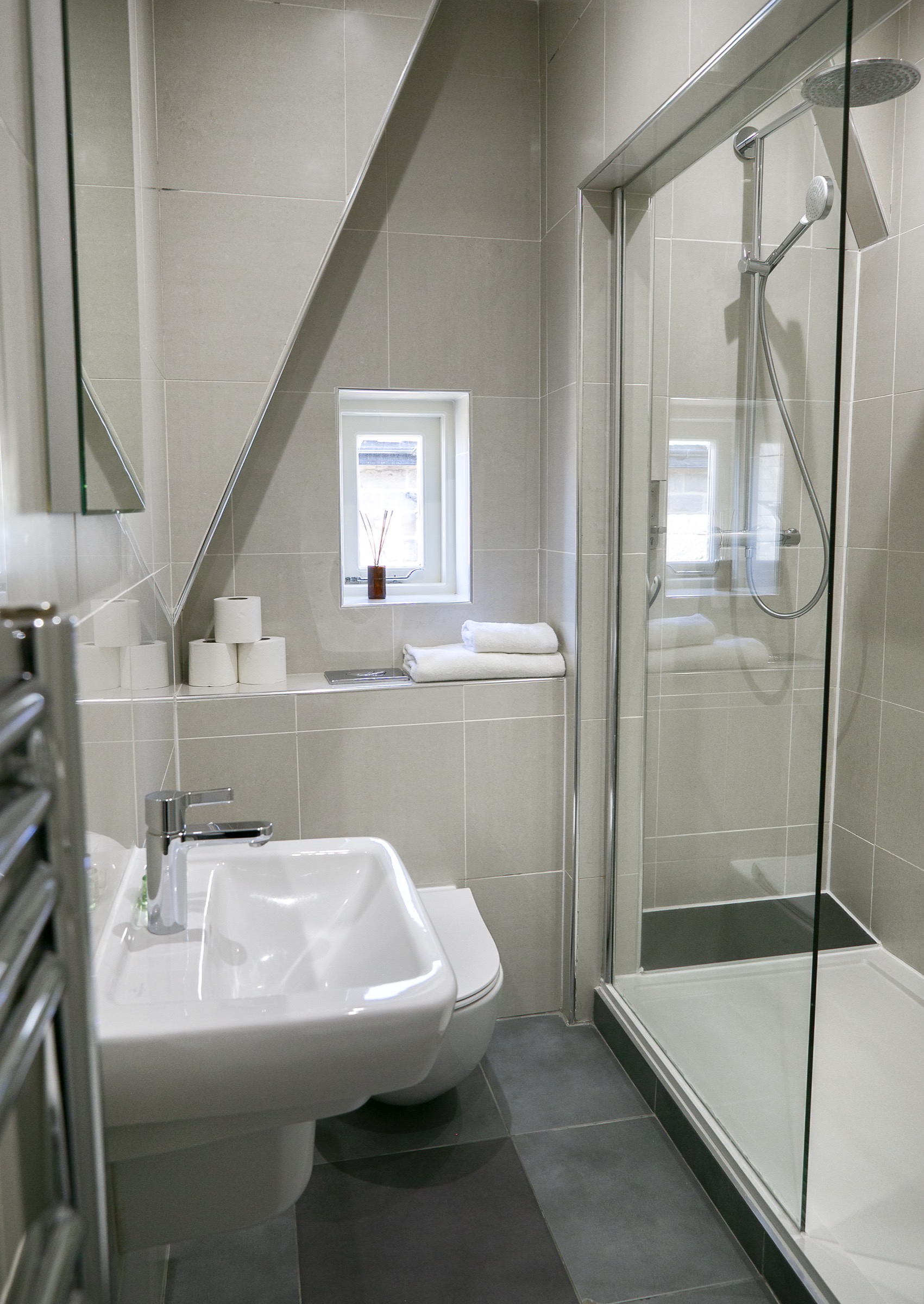 The Green House – deluxe 2 bedroom upper floor apartments – photo 28
