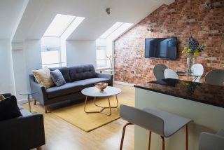 Regent House Harrogate - deluxe 2 bedroom apartment