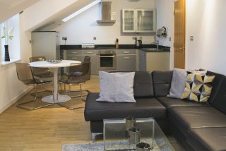 Regent House Harrogate - deluxe 2 bedroom apartment